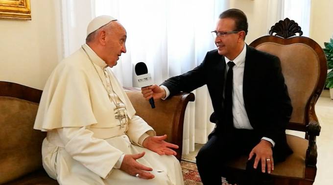 Entrevista completa del Papa Francisco al canal El Sembrador – ESNE