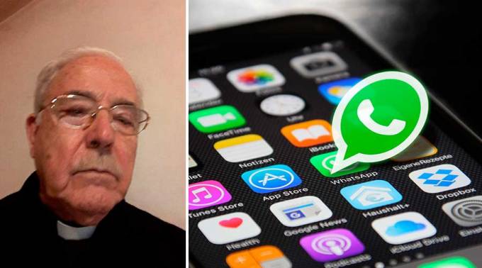 Este sacerdote de 84 años dirige una “parroquia virtual” por Whatsapp