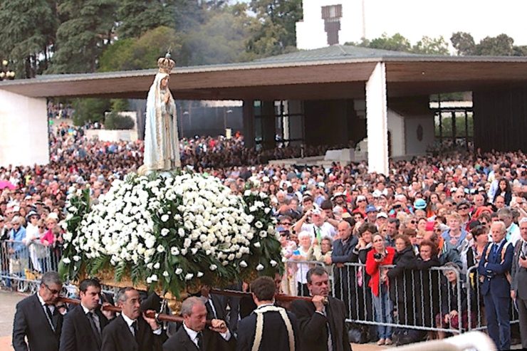 Fátima y la élite mundial