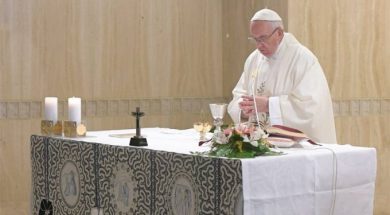 PapaFranciscoSantaMartaMisa_LOsservatoreRomano_23062017