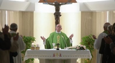 Santa-Marta-6-Ott-2016-Oss.-Romano-©-740×493 (1)