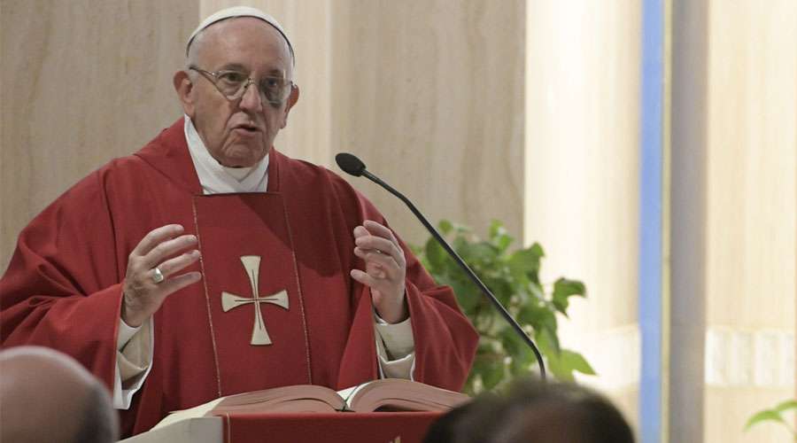 La puerta para llegar a Jesús se abre al reconocerse pecador, asegura el Papa Francisco