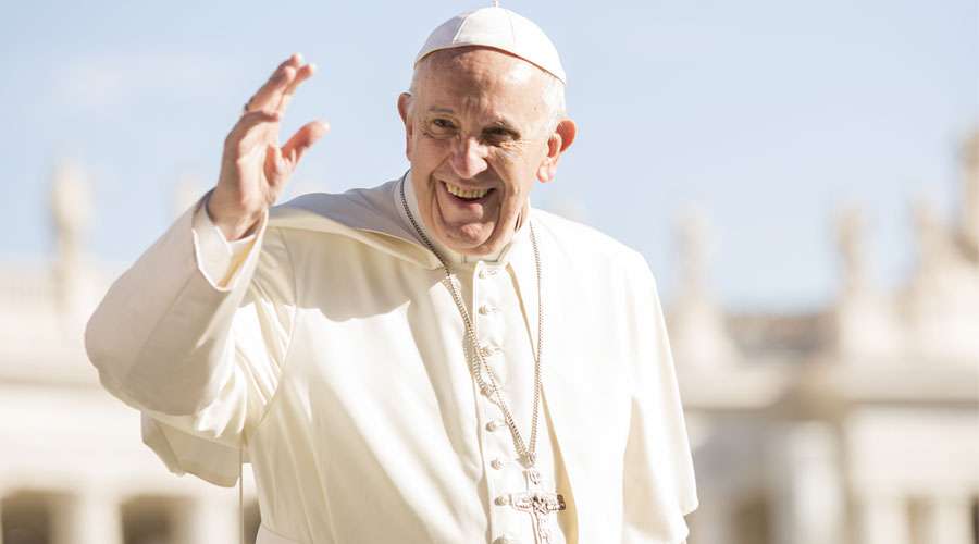 El Papa Francisco canonizó a 35 nuevos santos en el Vaticano