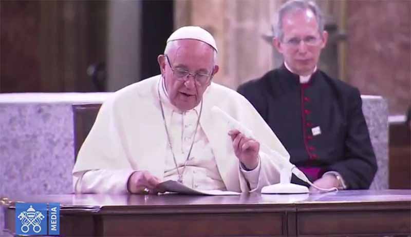 Te ofrecemos el discurso completo del Papa a religiosos en Chile