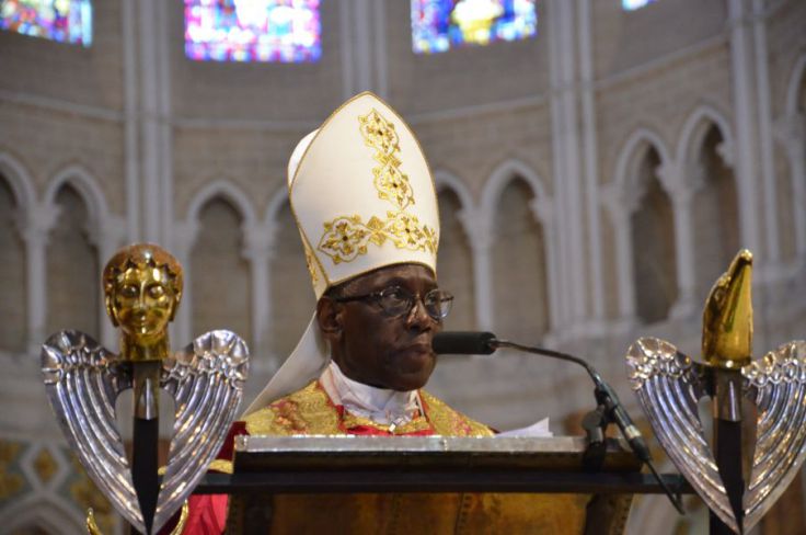 Imprescindible homilía del Cardenal Sarah en Chartres