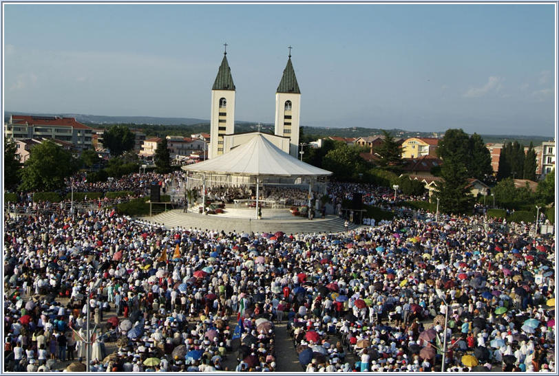 El Vaticano prepara el “plan Medjugorje”: más misas, sacerdotes y estructuras para los fieles