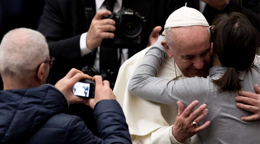 El Papa Francisco invita a fieles a no tener miedo de abrir sus corazones a Jesús