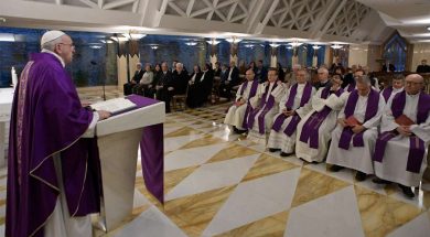 PapaFranciscoMisaSantaMarta_VaticanMedia_09042019