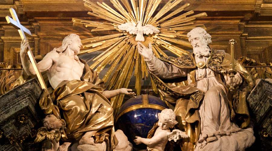 8 mentiras sobre Dios que están al acecho de los católicos