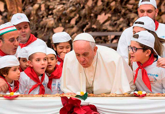 ¡Feliz Cumpleaños 83 Papa Francisco!