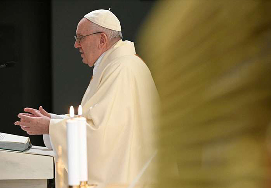 El Papa pide prudencia en el desconfinamiento para evitar nuevos casos de coronavirus