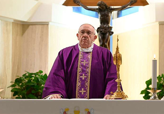 Estas son las tres dimensiones de la vida cristiana, según el Papa Francisco