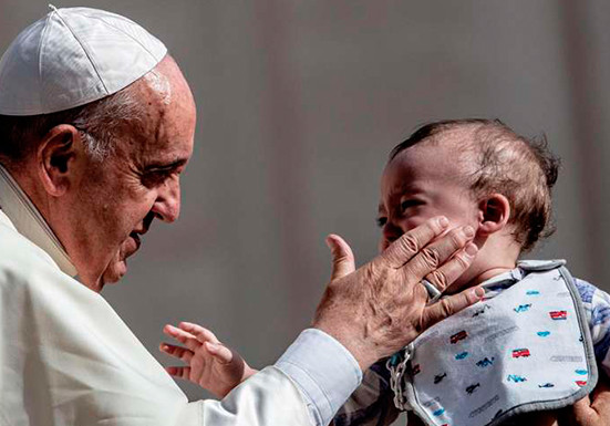 Papa Francisco pide defender a los niños: “son el futuro de la familia humana”