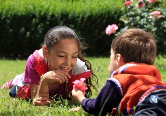 Cuatro buenas ideas para desarrollar el espíritu crítico de tu hijo