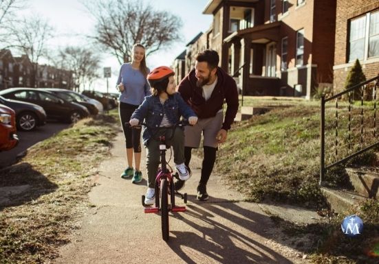 Cuatro consejos de un sociólogo a los padres inquietos por transmitir la religión a sus hijos