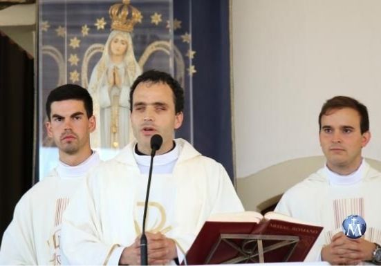 Se quedó ciego de niño, pero hoy es un sacerdote consagrado a la Virgen de Fátima: «Siempre fue un lugar muy especial para mí»